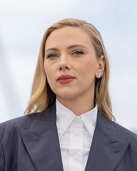 Portrait of Scarlett Johansson